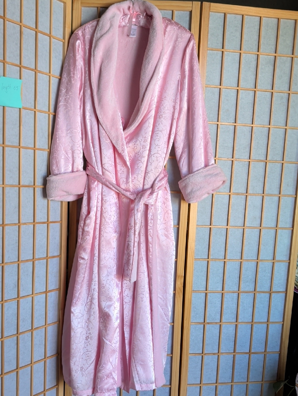 Morgan Taylor Pink Satin Floral Shawl Collar Robe with Plush Trim